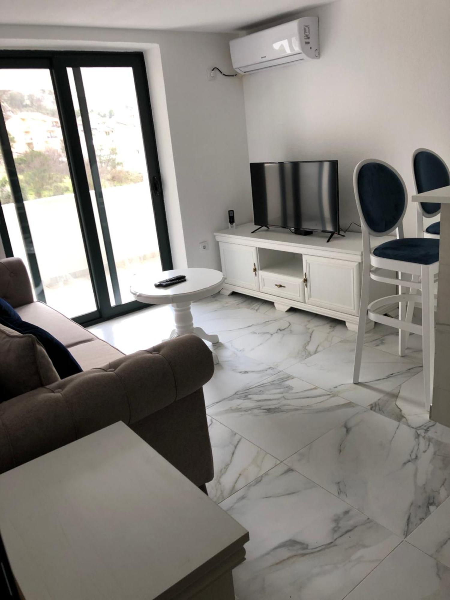Apartment Apollo 2 Котор Екстериор снимка